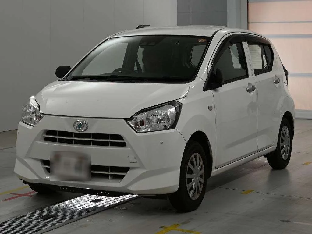 Daihatsu Mira e:S LA350S 2019